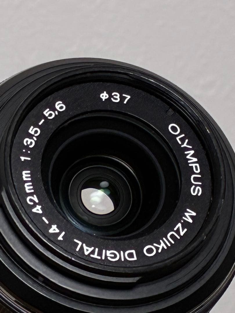 ⭐️完動品⭐️ OLYMPUS M.ZUIKO 14-42mm F3.5-5.6ⅡR