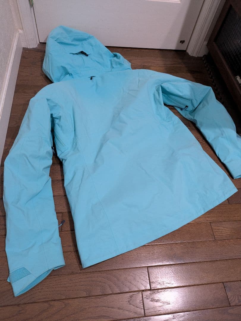 AK BURTON GORETEX ジャケット　レディース　M