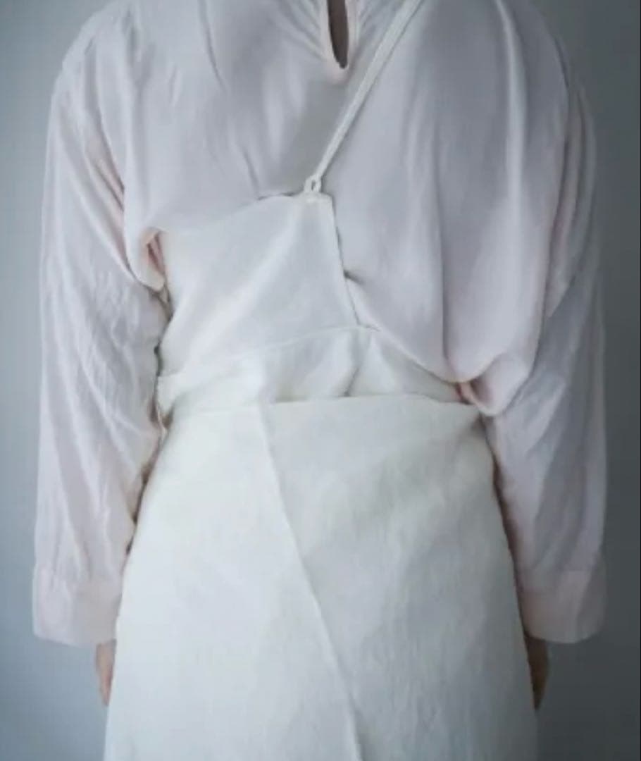 This___tokyo オリジナルエプロン　白磁　ホワイト