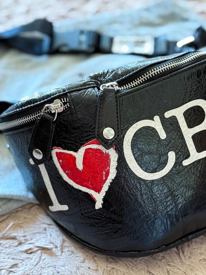 Vivienne Westwood ボディバッグ