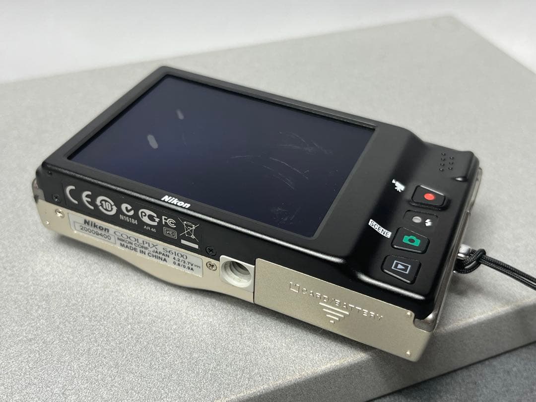 Nikon COOLPIX S6100 7倍ズーム