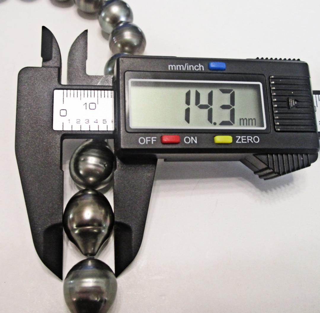 セール☆極美品☆特大 黒蝶本真珠ネックレス １２.１-１４.３ミリ