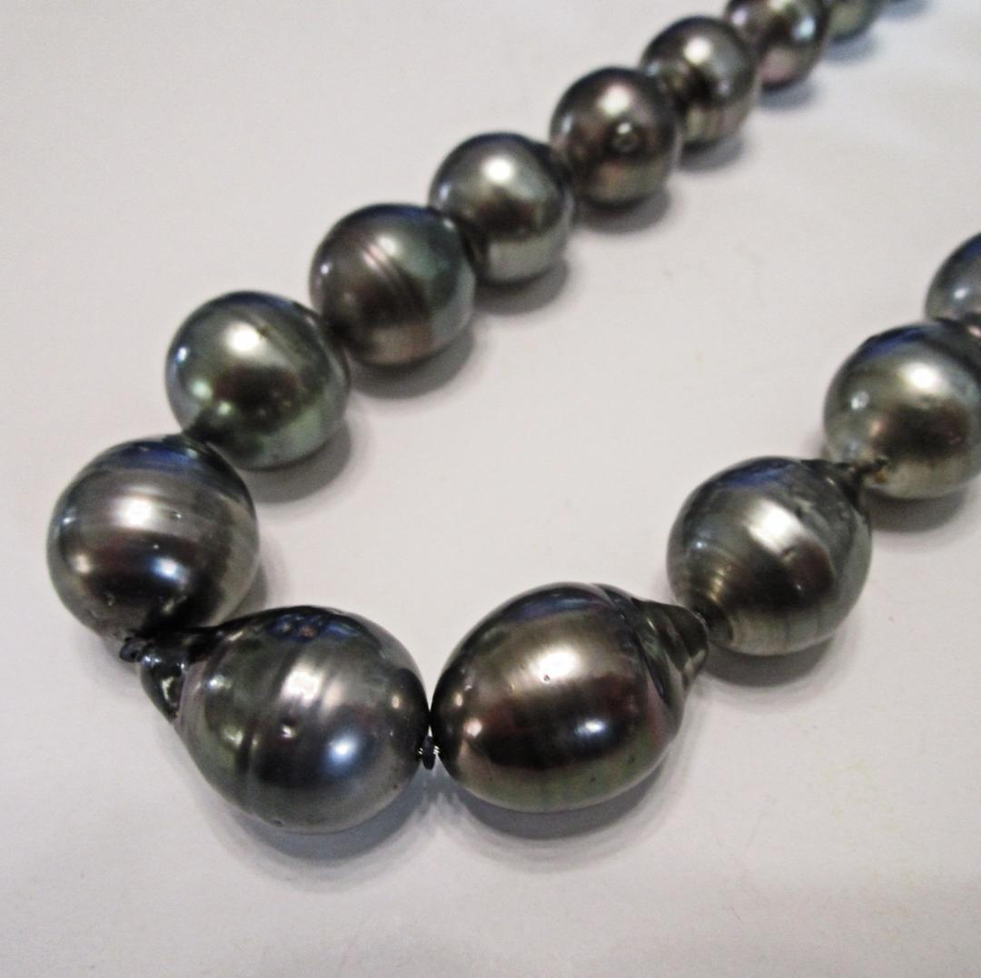 セール☆極美品☆特大 黒蝶本真珠ネックレス １２.１-１４.３ミリ