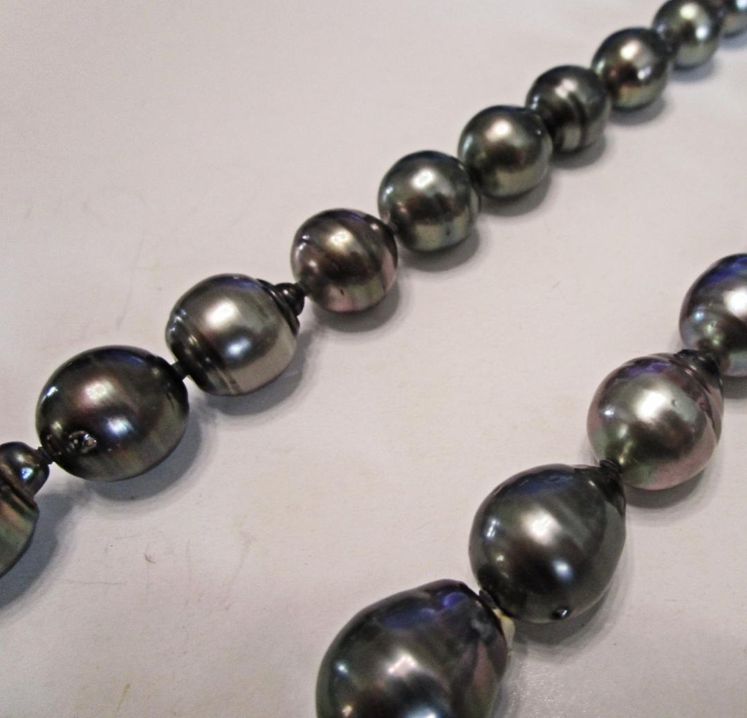 セール☆極美品☆特大 黒蝶本真珠ネックレス １２.１-１４.３ミリ