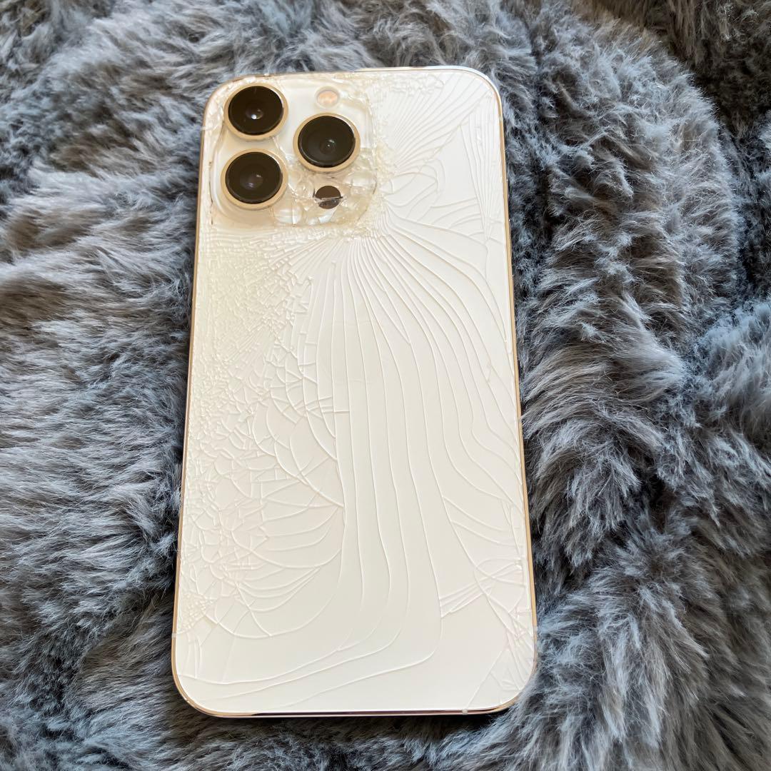 iPhone 13 Pro ホワイト 本体 ジャンク品