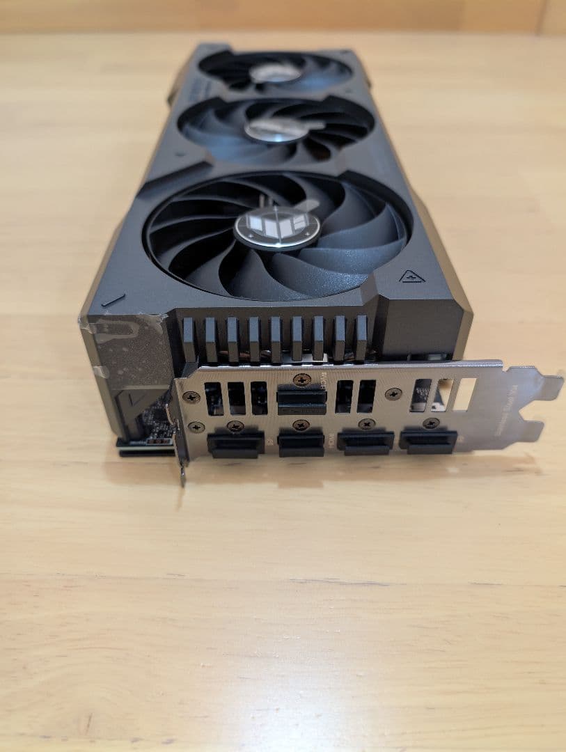 グラフィックボード・グラボ・ビデオカード ASUS TUF GAMING GEFORCE RTX 4070 Ti