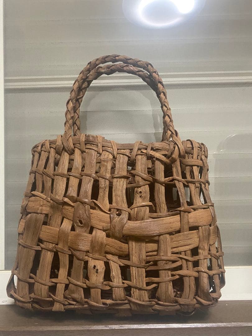 きなとらページ国産葡萄バック