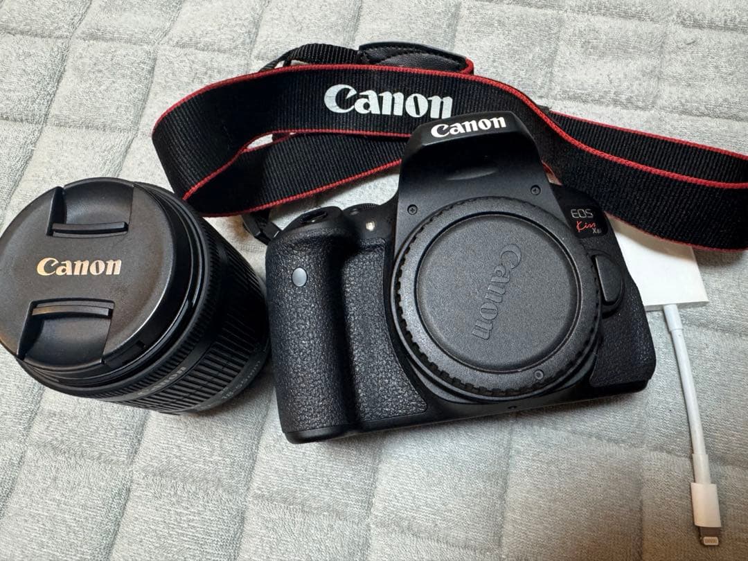 Canon EOS Kiss X8i 一眼レフカメラ