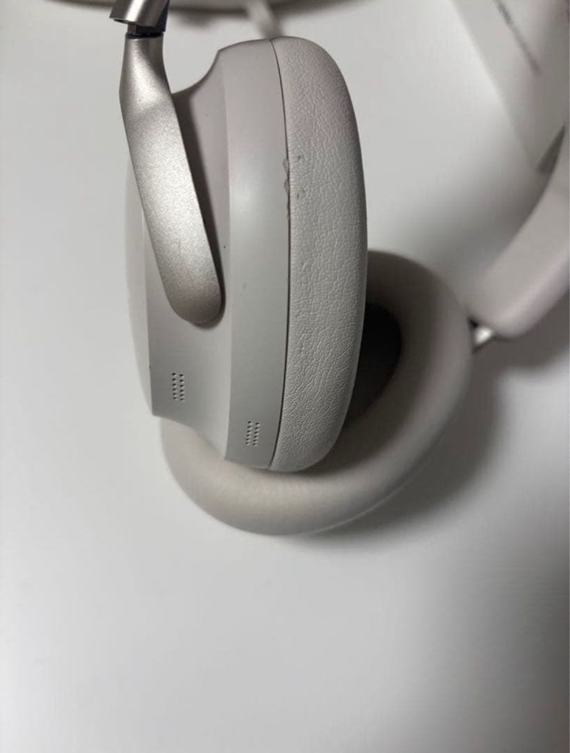 Bose QuietComfort Ultra ヘッドホン　White