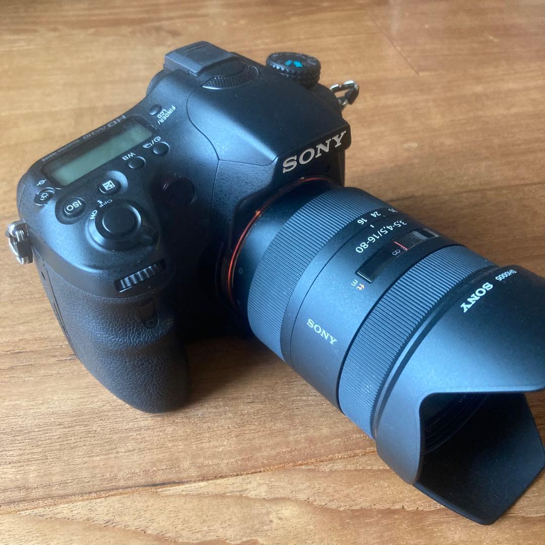 SONY α77 ボディ+ ZEISS 16-80mm レンズ