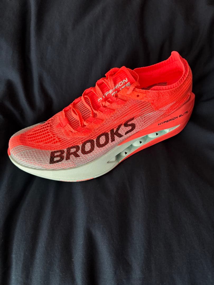 Brooks ハイペリオンエリート5