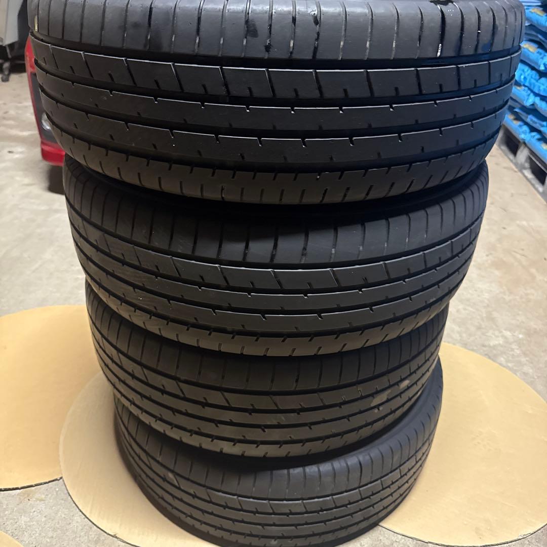 ハリアー80 Zグレード純正　アルミホイール　タイヤ付き　４本セット