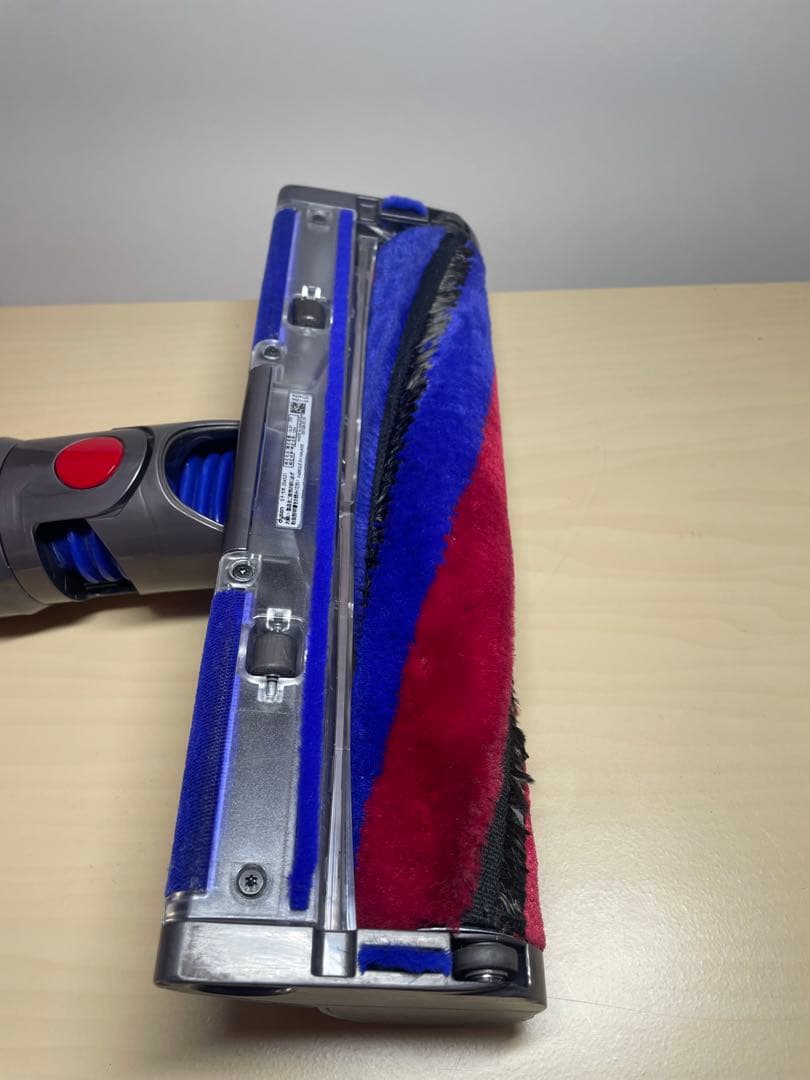 dyson純正　V8 slim ソフトローラークリーナーヘッド