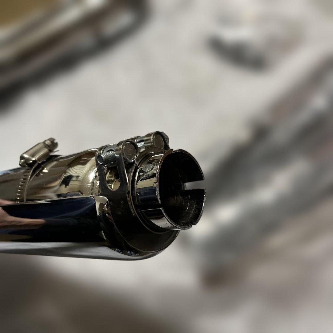 VANCE&HINES　ツインスラッシュ　クワイエットバッフル組込済　ソフテイル