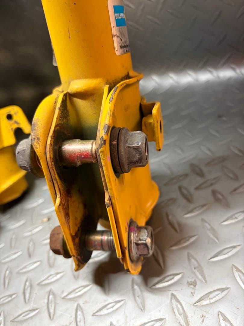 BP5 レガシィ レガシー BILSTEIN ビルシュタイン サスペンション