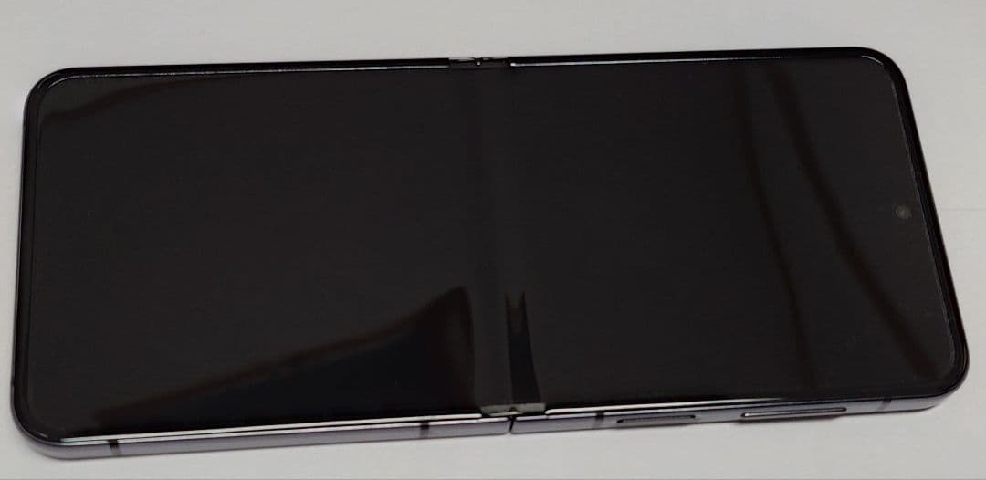 Galaxy Z Flip5 SM-F731B 512GB 8GB グラファイト