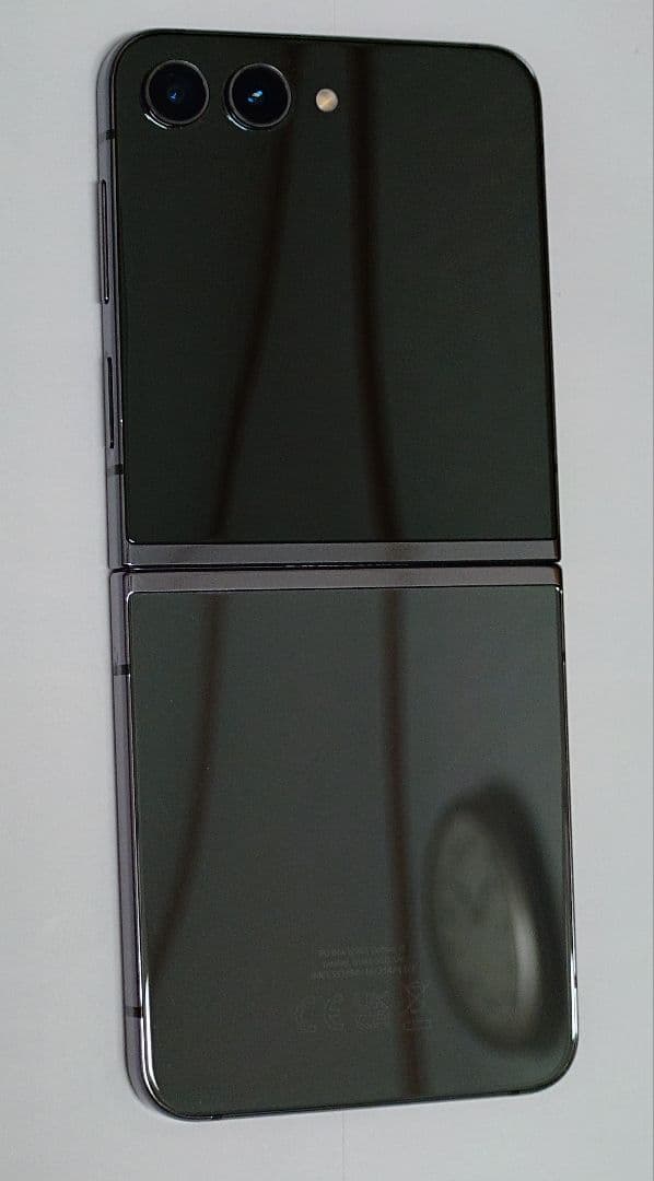 Galaxy Z Flip5 SM-F731B 512GB 8GB グラファイト