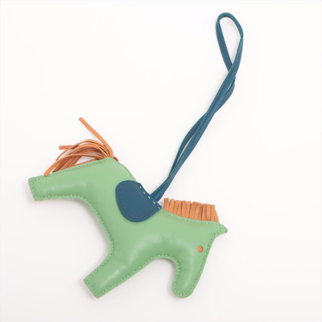 爆安✨エルメス　ロデオチャームMM Y2020 アニョーミロ　グリーン