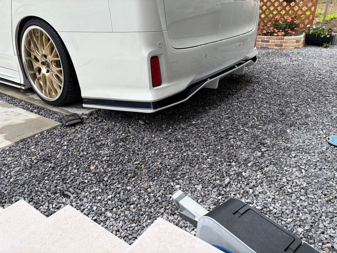 クールレーシング　フローティングディフューザー 30系 アルファード