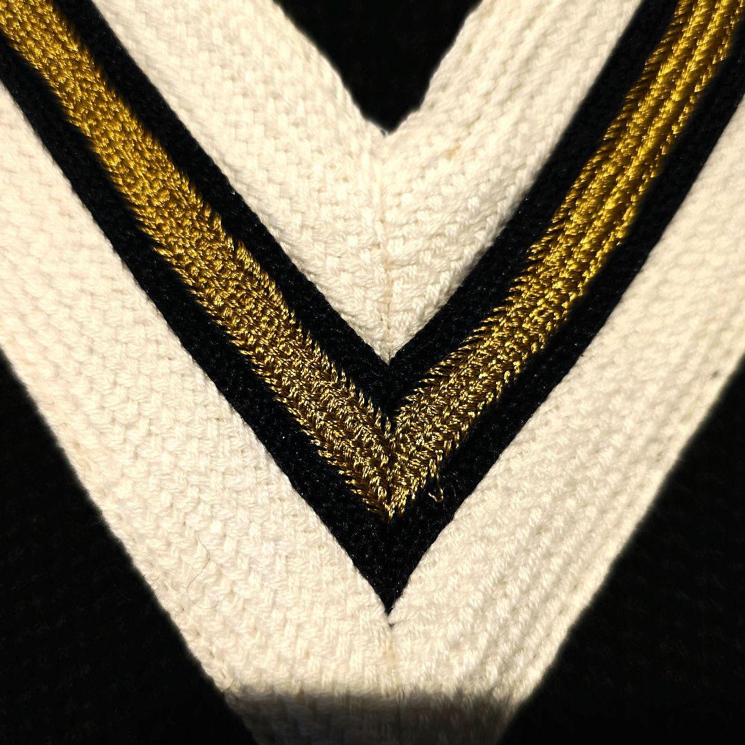 【美品】GUCCIBEE ワッペンVネックニットトップス 黒 XLサイズ