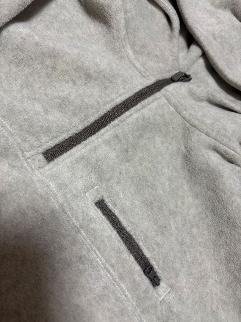 ニコアンド ソフトフリース切り替えzipパーカー　ベージュ