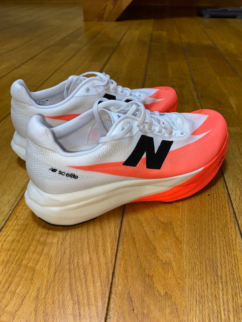 スパイク・シューズ NB FuelCell SuperComp Elite V5