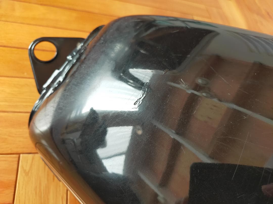 Yamaha ヤマハ　sr400 500タンク ブラック/ホワイト