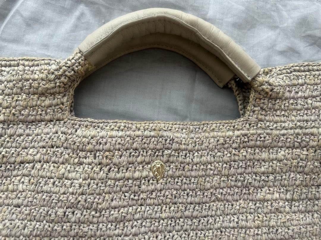 HELEN KAMINSKI ラフィアかごバッグ