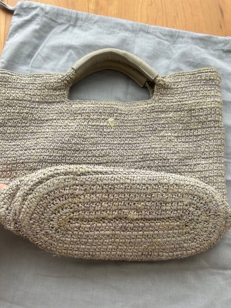 HELEN KAMINSKI ラフィアかごバッグ