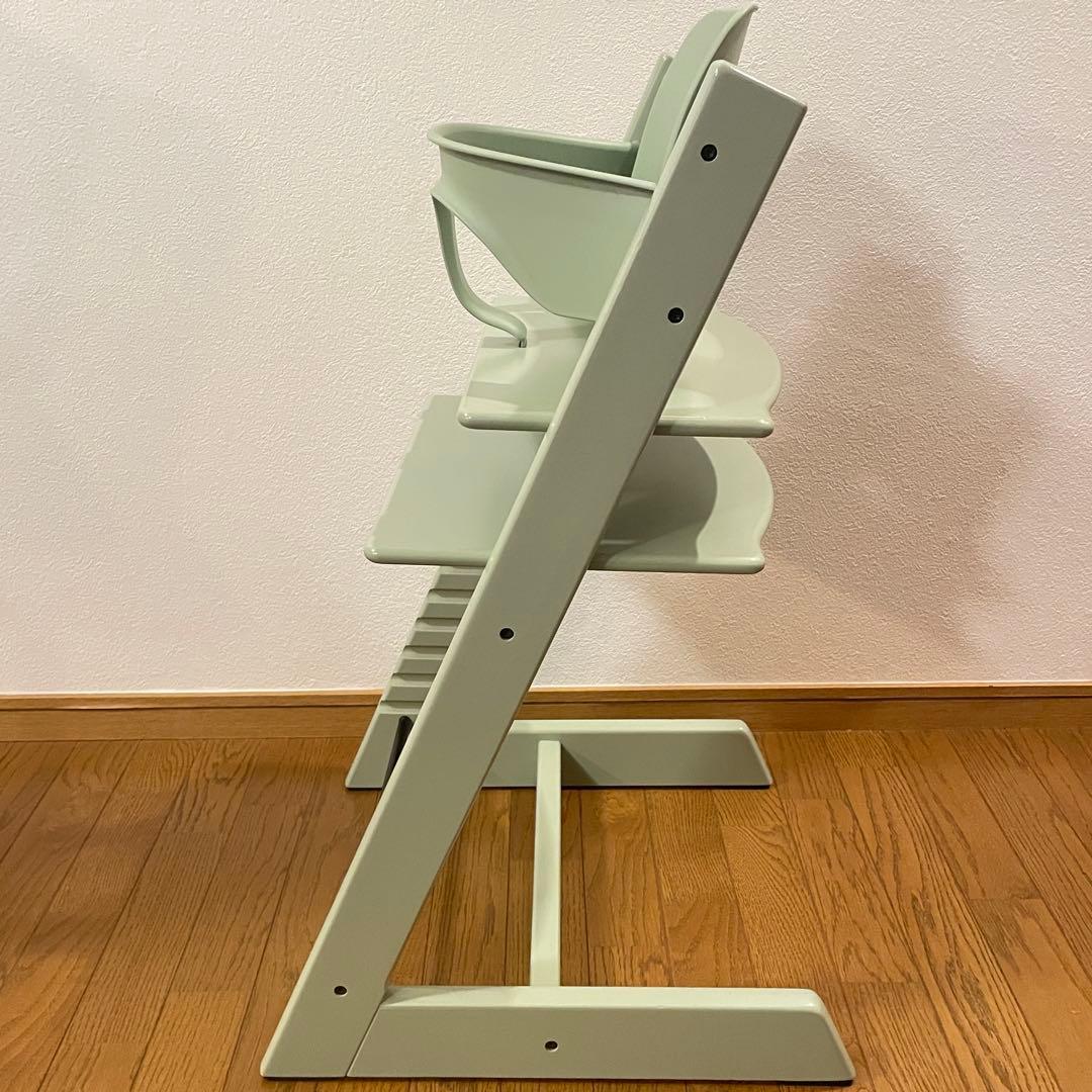 ストッケ　トリップ トラップ　ベビーチェア+ベビーセット+トレイ付　モスグリーン