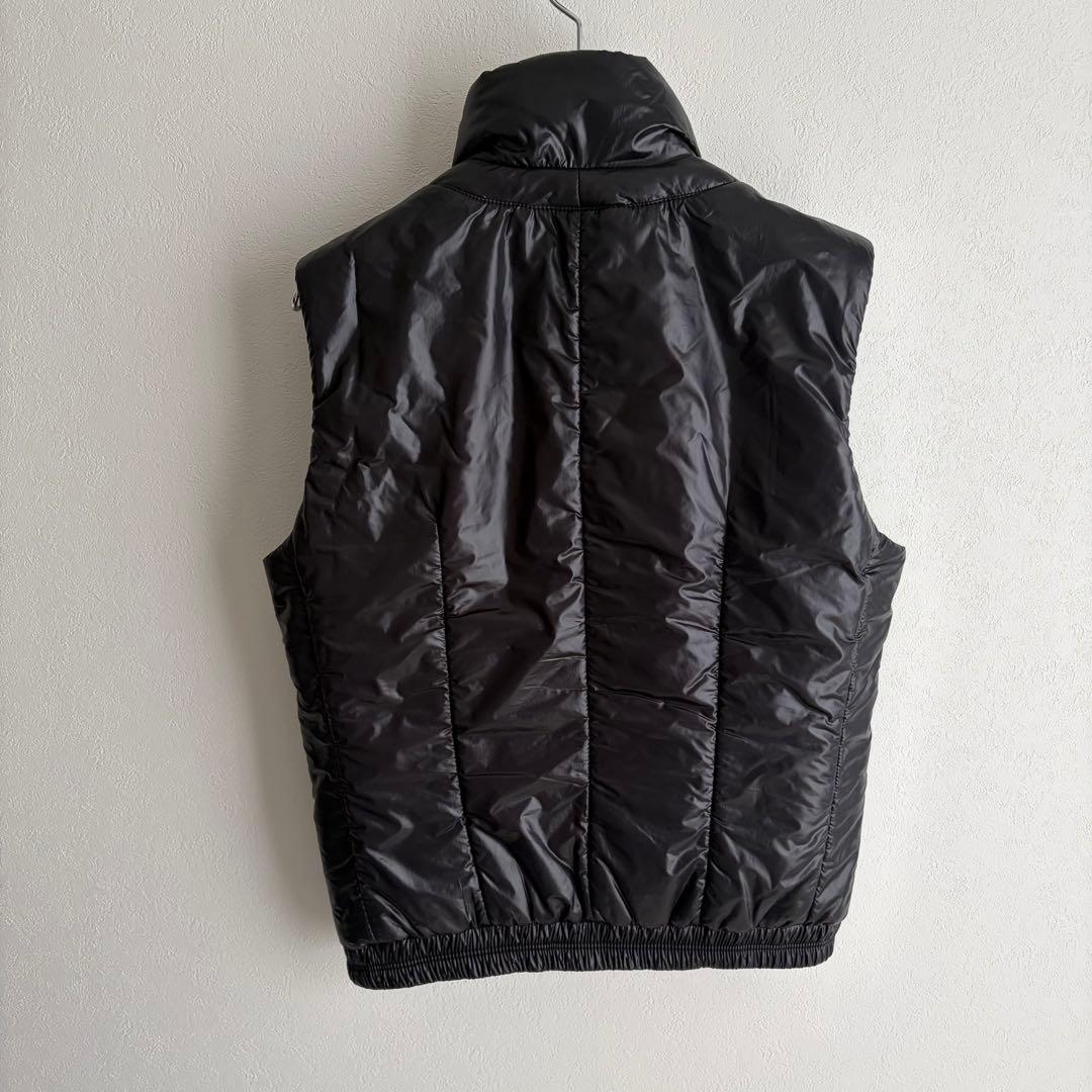 【美品✨レア】PRADA プラダ　中綿ベスト　ラバーロゴ　黒　46 国内正規品