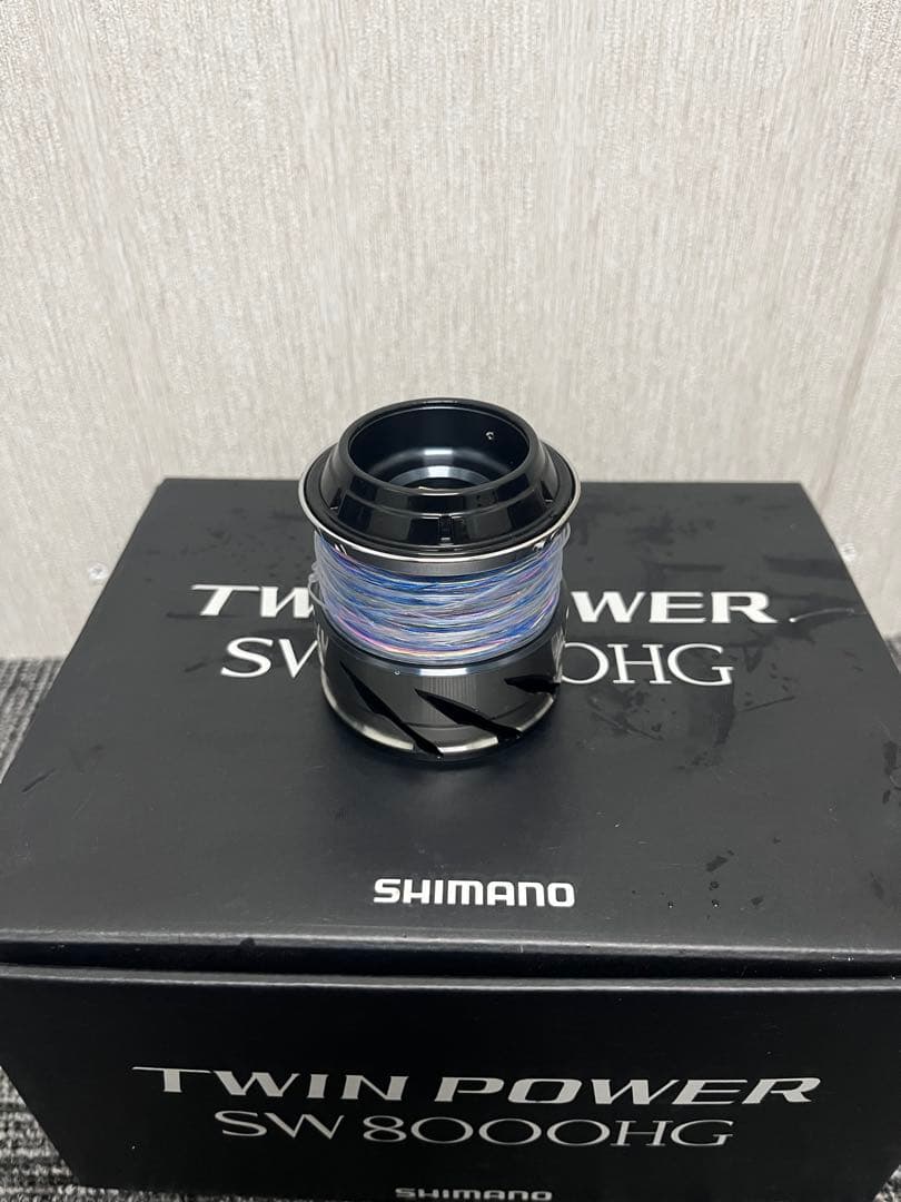 TWIN POWER SW8000HG ロングハンドル、替えスプール