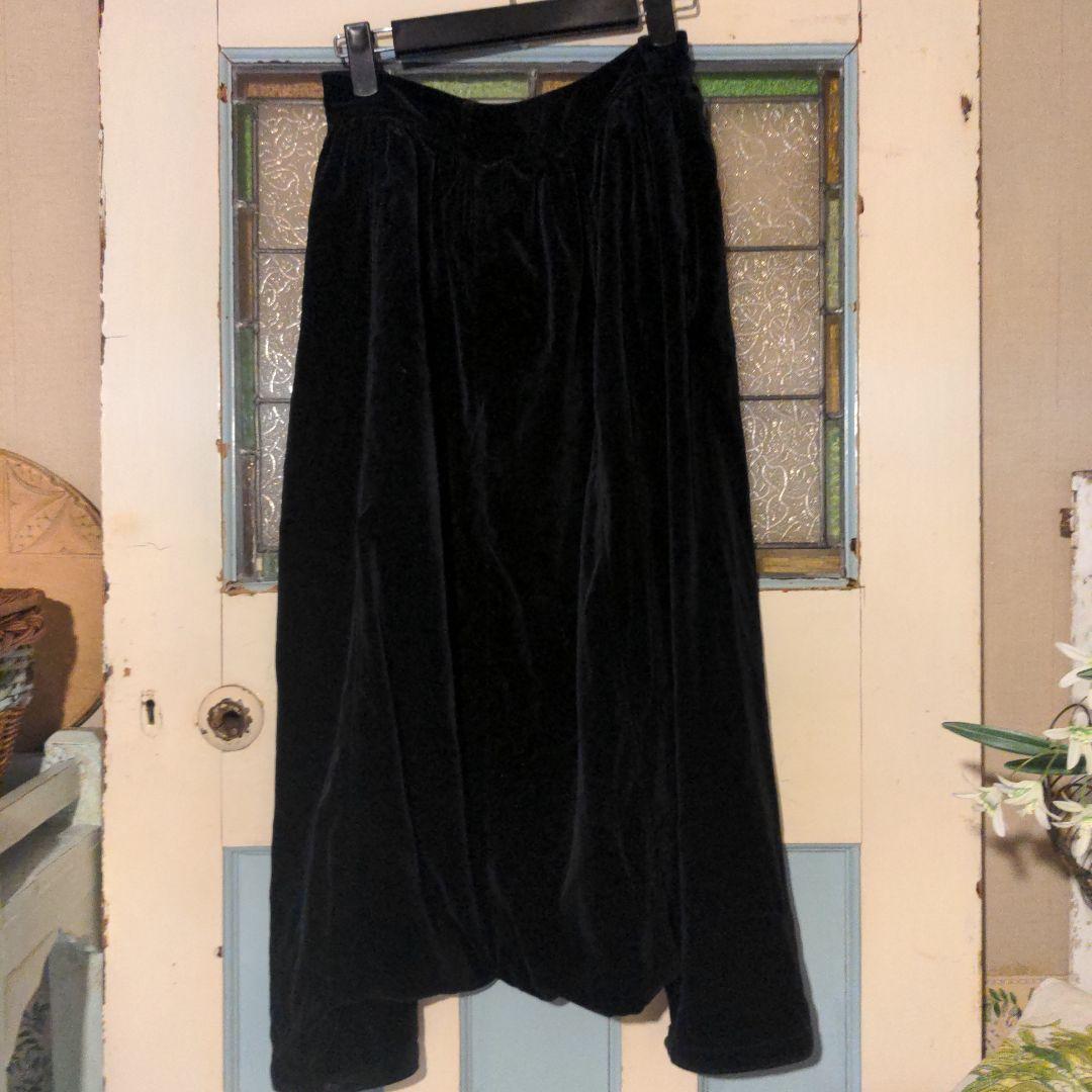 コムデギャルソン黒　スカートの様なサルエルパンツ