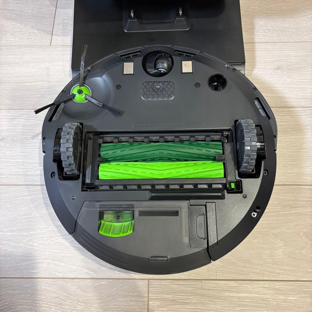 ルンバ i5+ iRobot Roomba ロボット掃除機 本体 ブラック