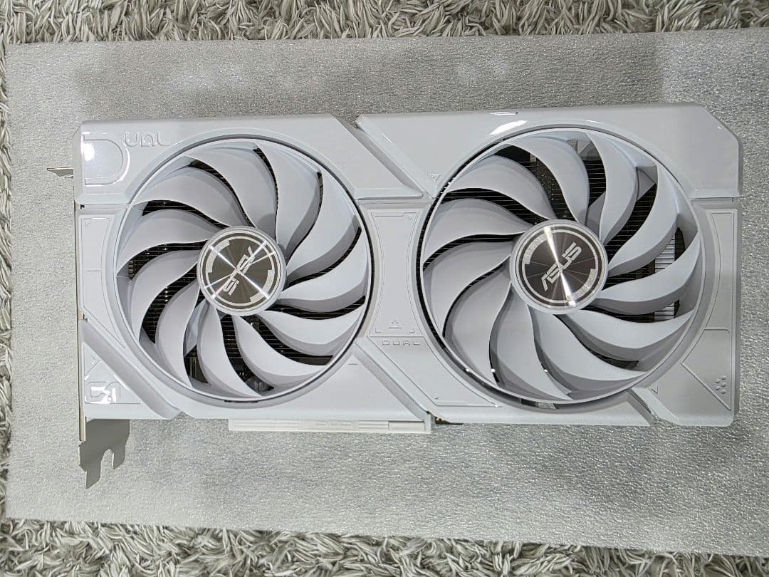 ASUS GEFORCE RTX 4060Ti 8GB グラボ