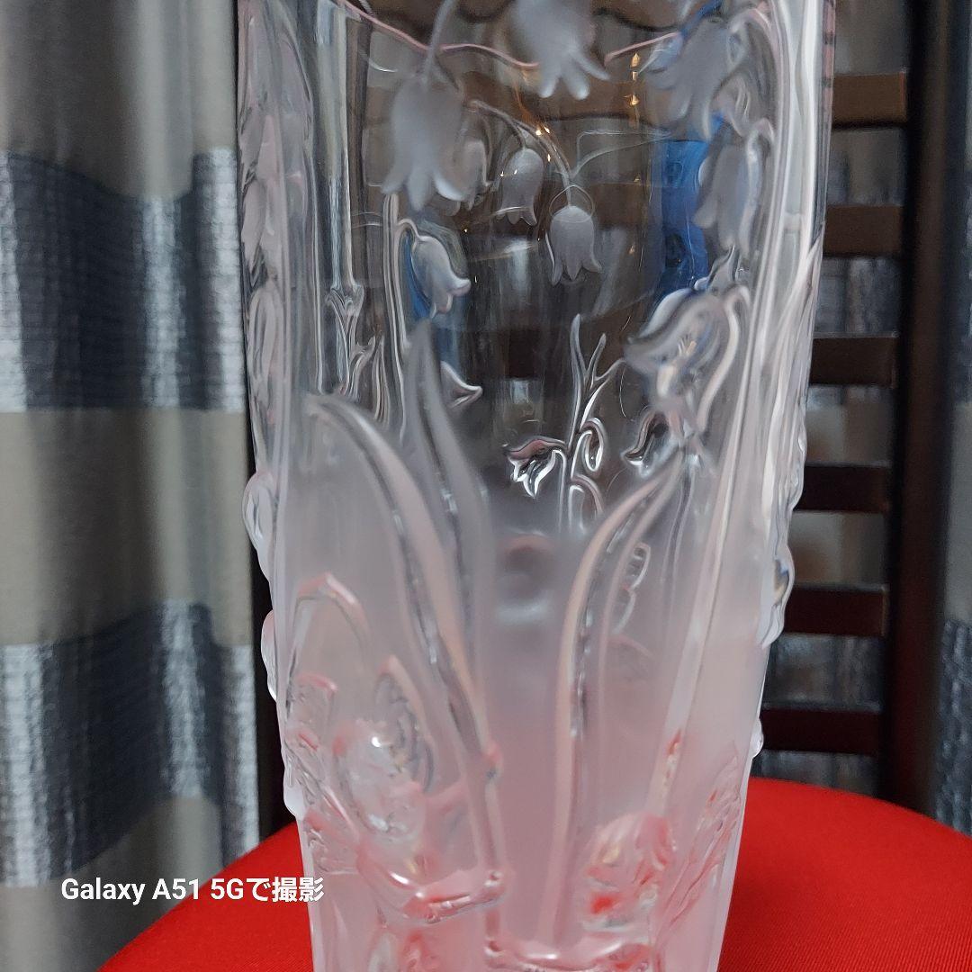 断捨離ラリック花瓶　飾ってました　高さ20㎝弱　一輪挿しにも　少しの束のお花にも