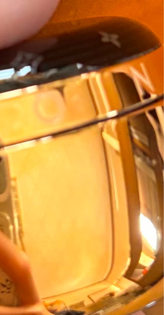 16日、17日限定価格 Louis Vuitton ワイヤレスイヤホン