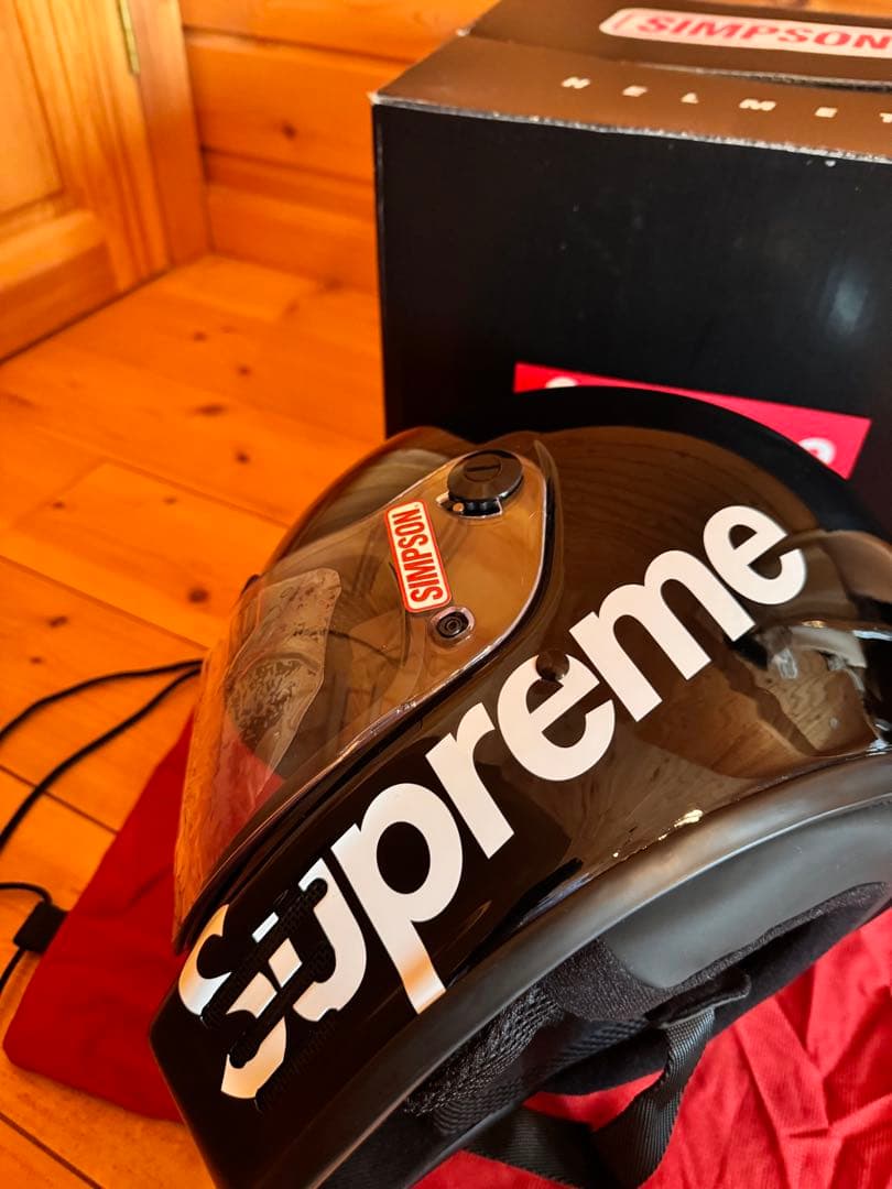 Supreme Simpson ヘルメット ブラック