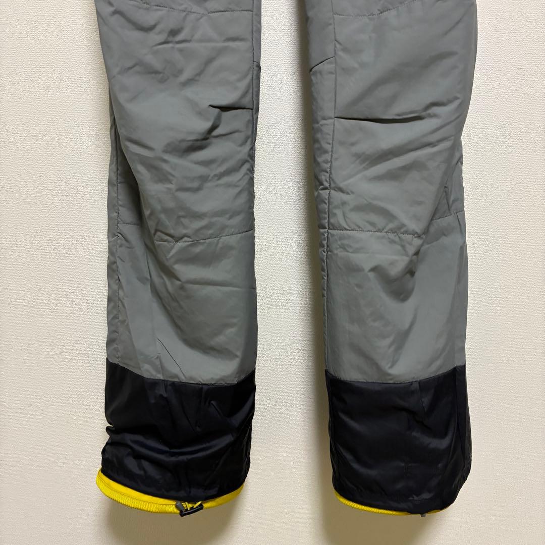 ほぼ新品　モンベル　マルチトラウザーズ　マウンテンパンツ　スキー　スノボ　Ｍ－Ｌ
