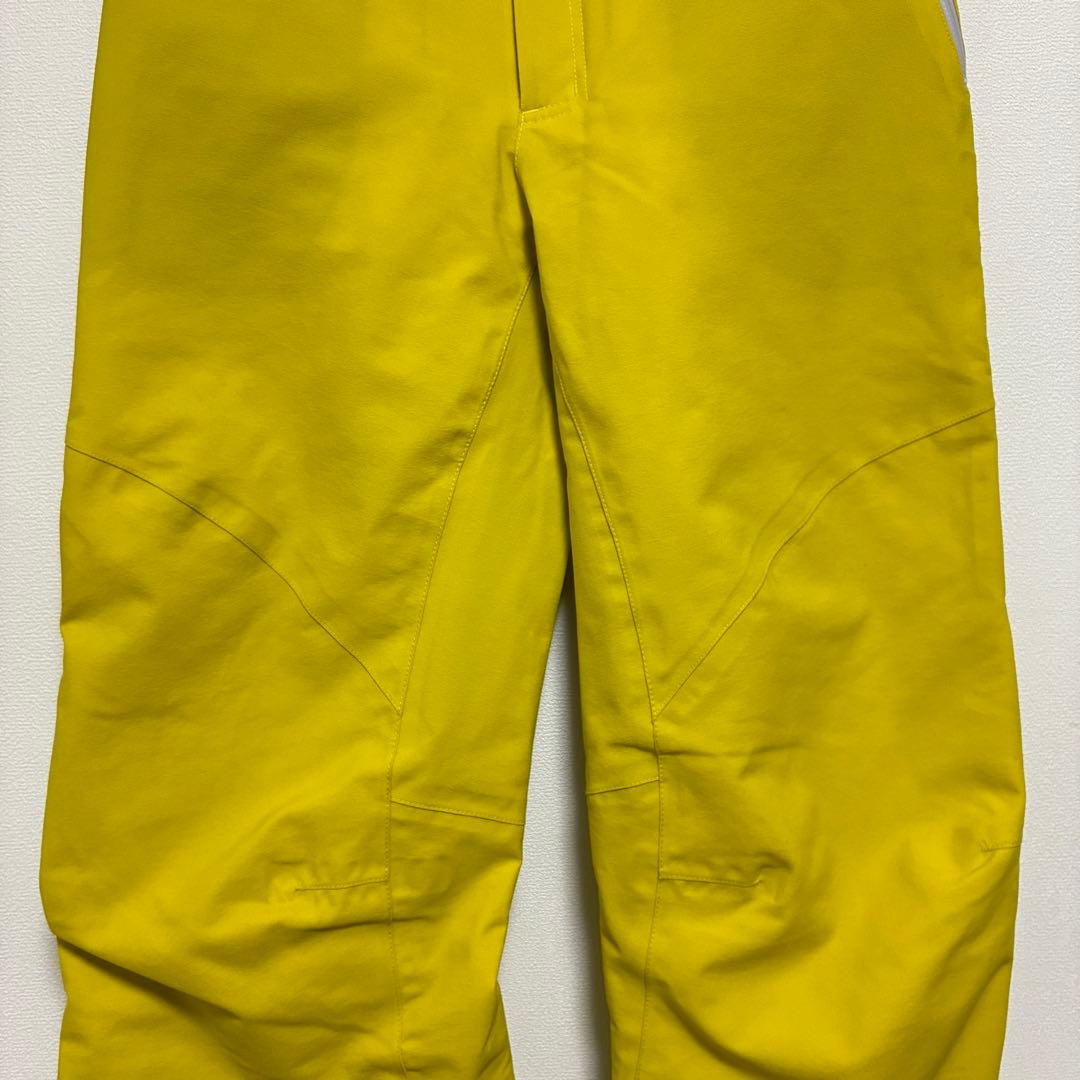 ほぼ新品　モンベル　マルチトラウザーズ　マウンテンパンツ　スキー　スノボ　Ｍ－Ｌ