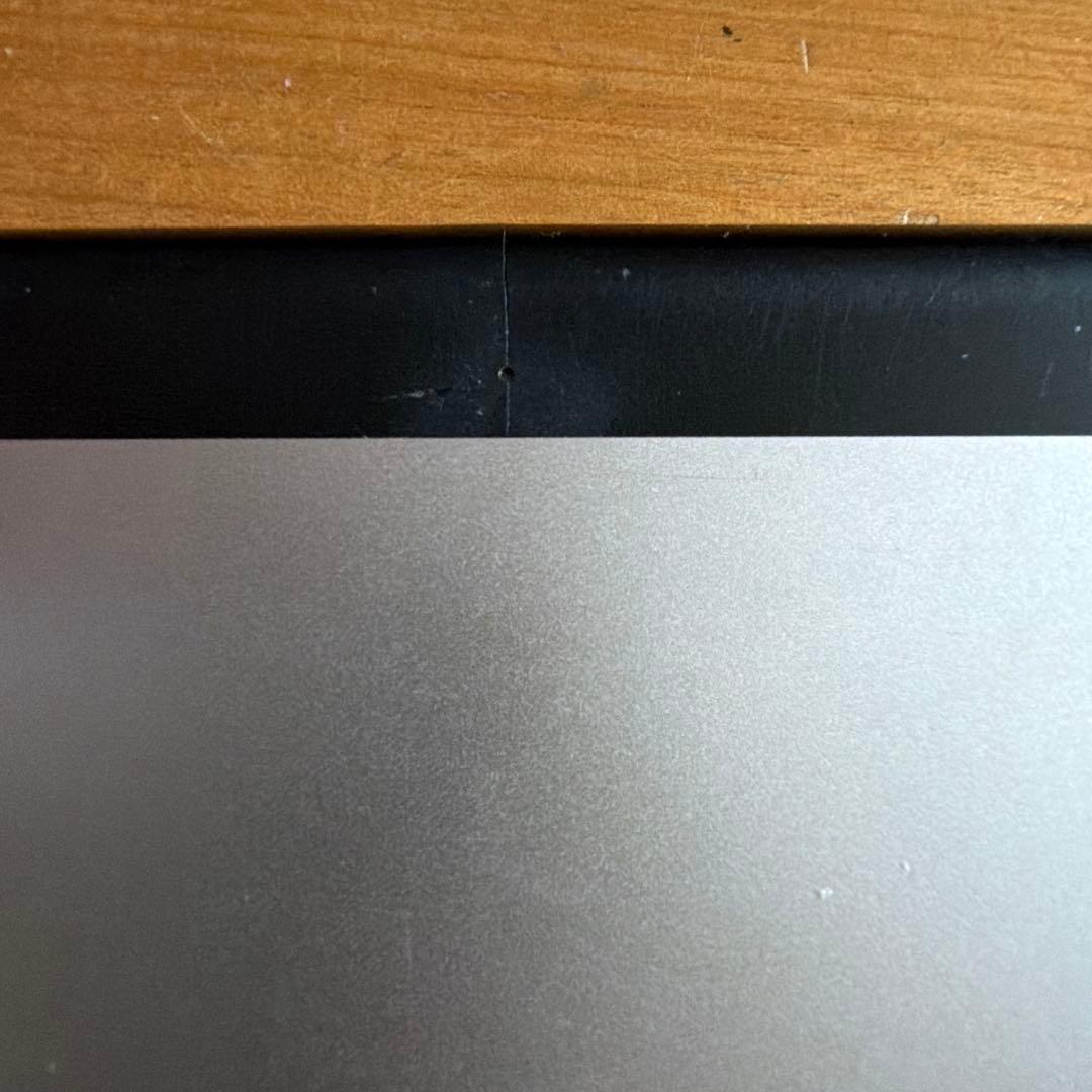 【限定】iPad (第5世代) 128GB スペースグレイ