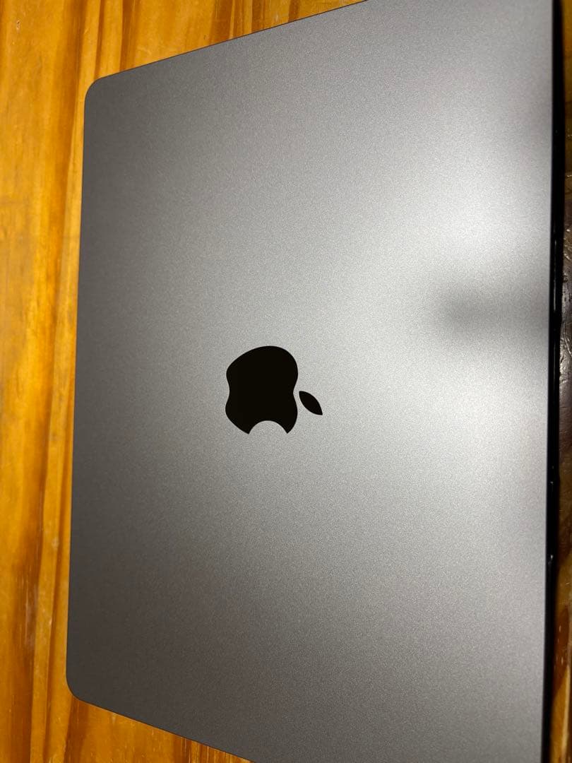 美品MacBook Air M3チップ 512GB