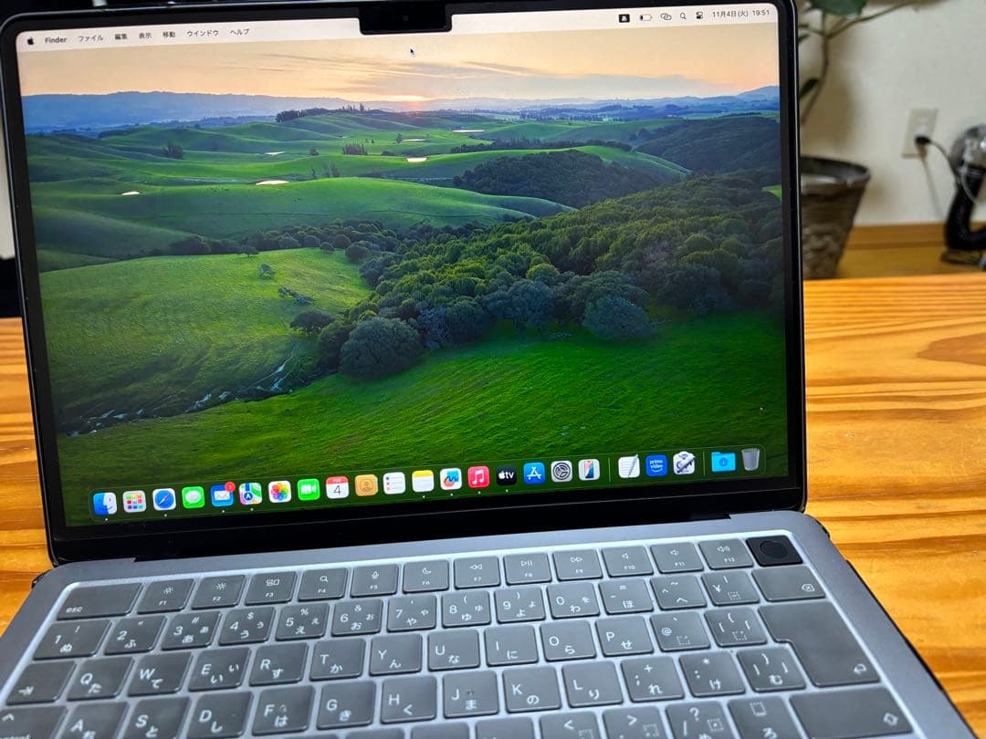 美品MacBook Air M3チップ 512GB