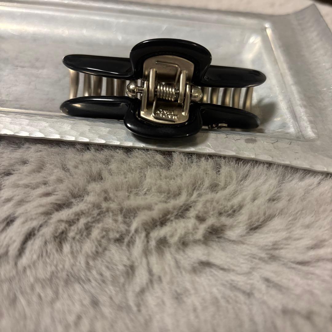 acca Mサイズ　黒　シルバー　 クリップヘアアクセサリー