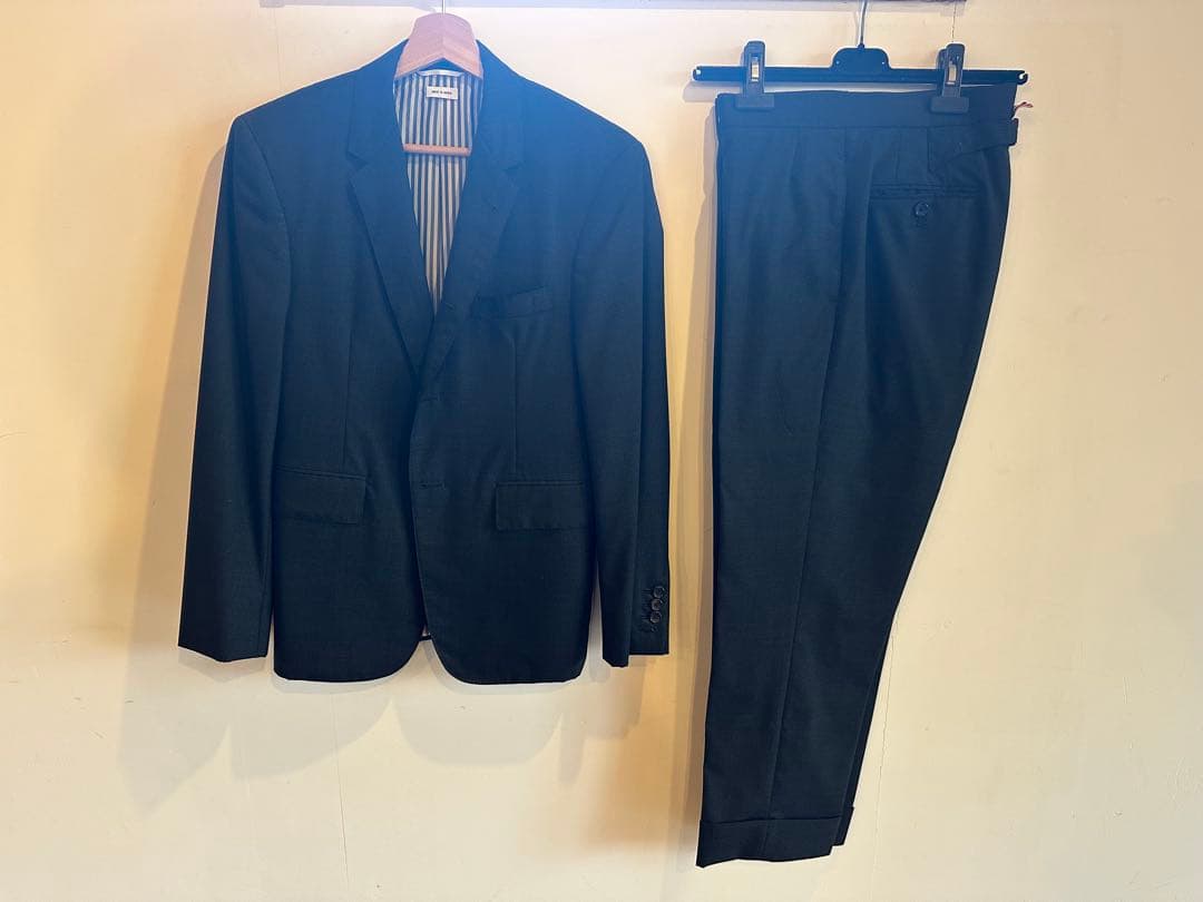 トム・ブラウン　スーツ上下　サイズ1 美品