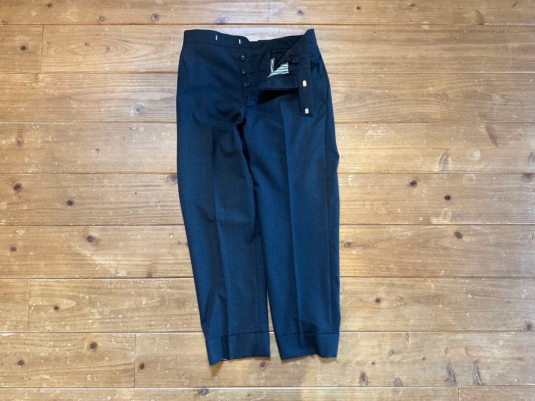 トム・ブラウン　スーツ上下　サイズ1 美品