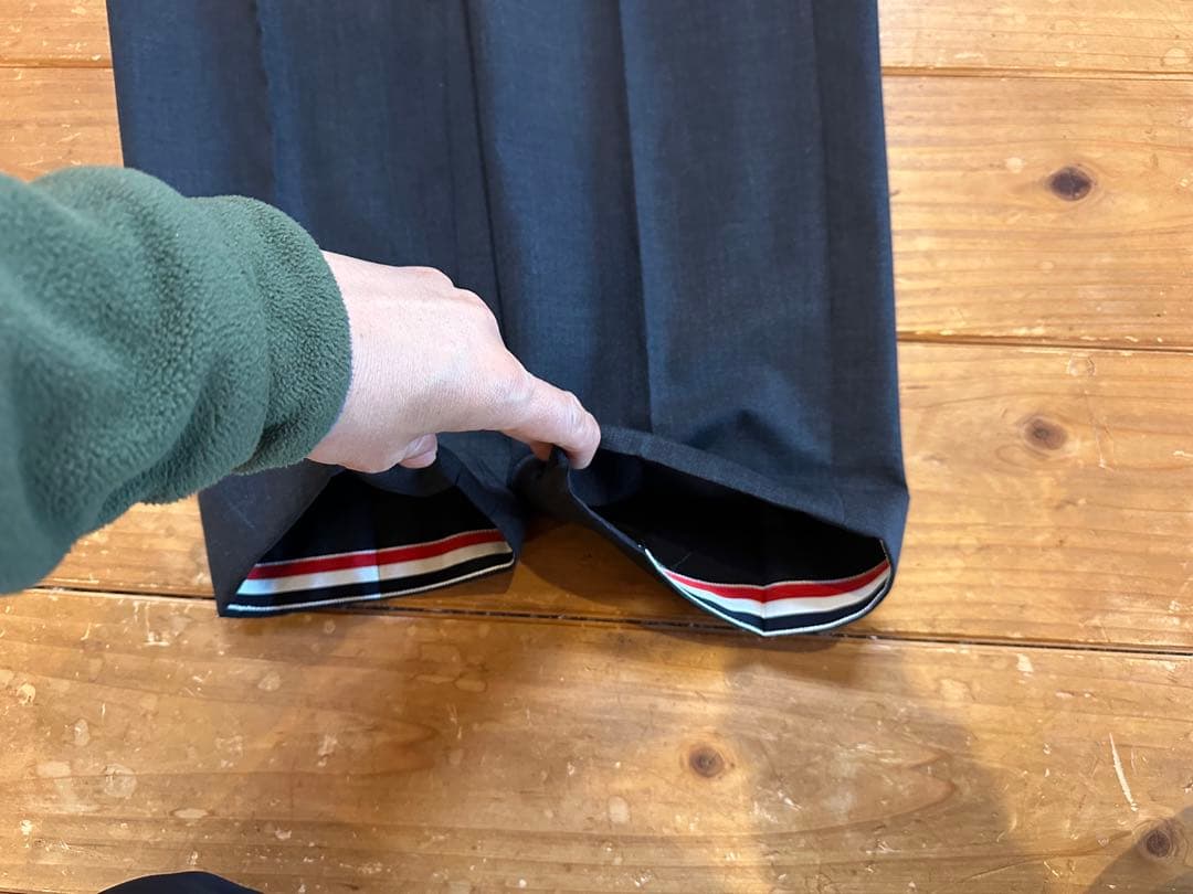 トム・ブラウン　スーツ上下　サイズ1 美品