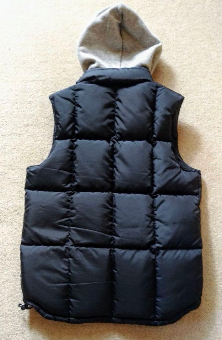 マ*ド様 マウンテンリサーチ ホワイトグースダウンベスト