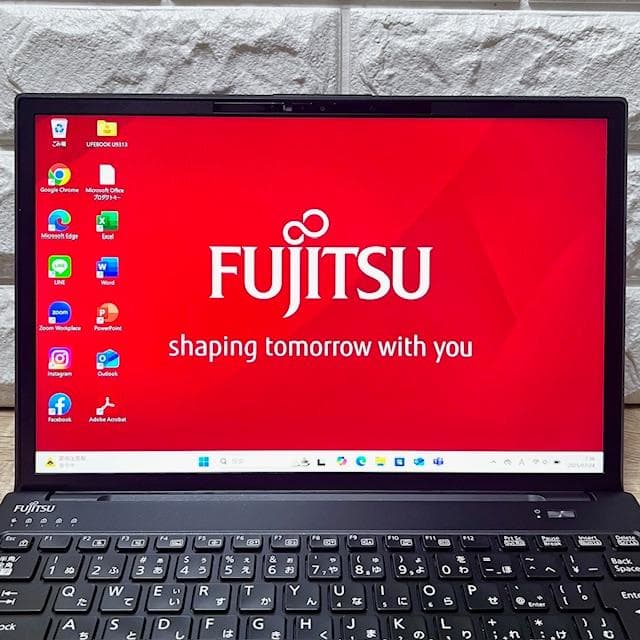 使用浅！2023《優良美品》ウルトラスリムモバイル！富士通 U9313