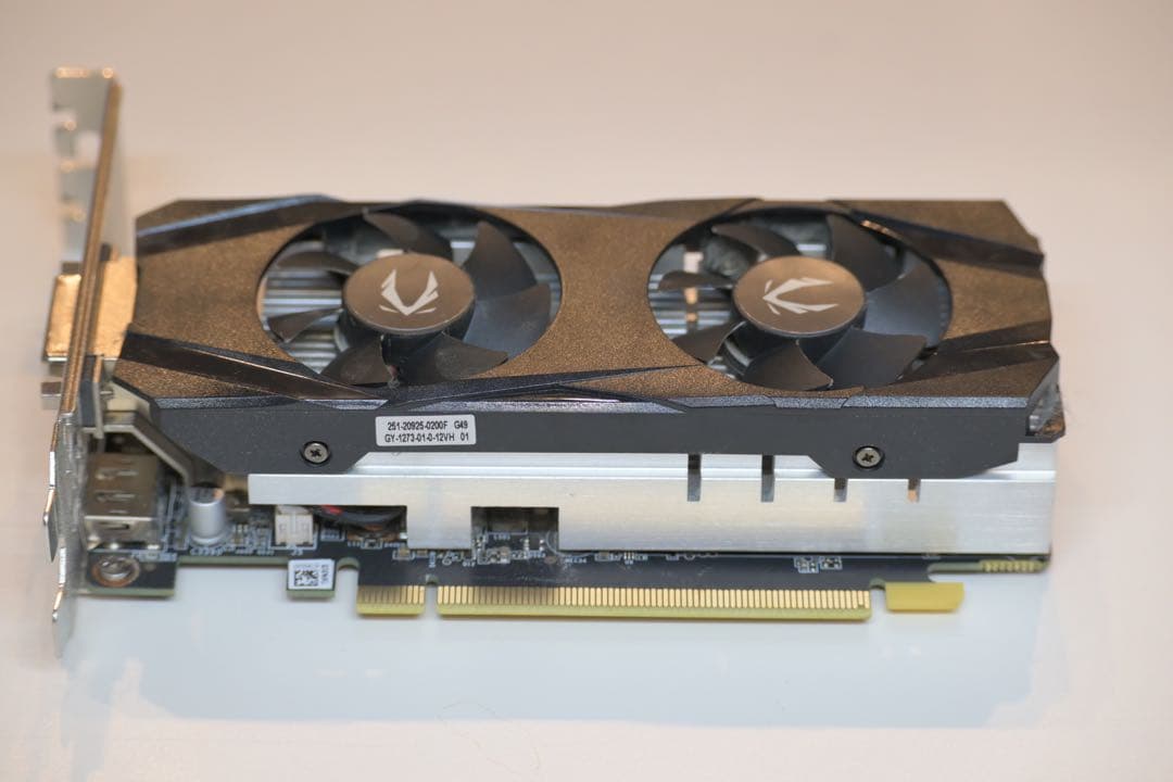 ZOTAC　GeForce GTX1650 LP 4GB グラボ